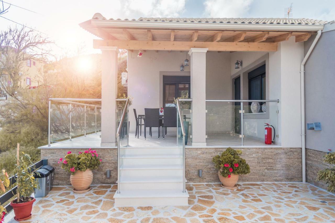 Villa Aelia Gardeno Vitaládes Exteriér fotografie